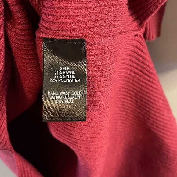 Lulus Jourdaine Berry Red Bell Sleeve Sweater Dress || SZ XS - Picture 9 of 13